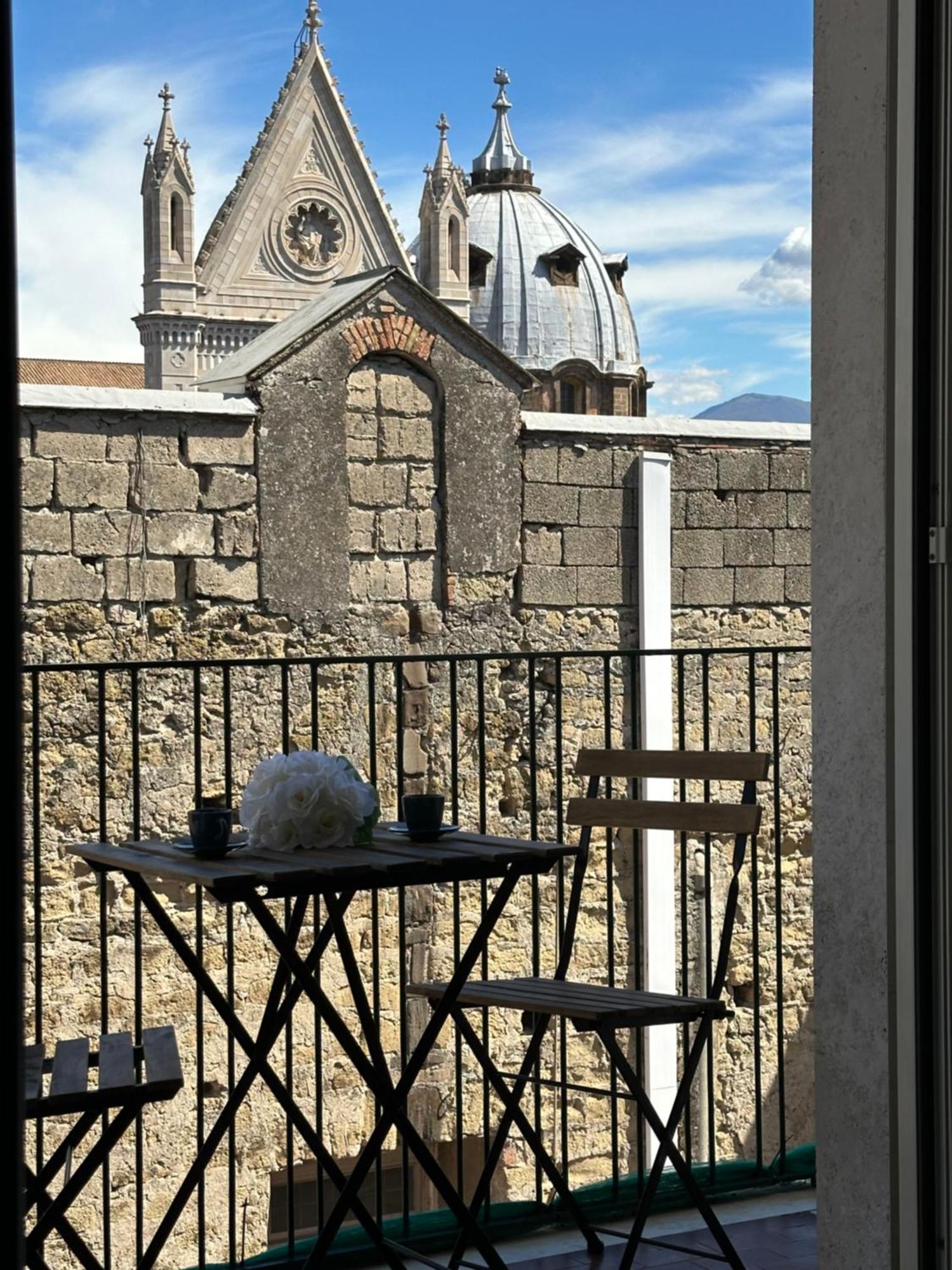 Vista Duomo Lejlighed Napoli Eksteriør billede